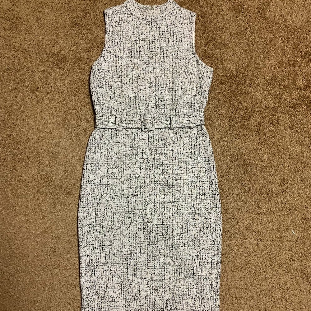 EXPRESS Women's Black/White Fitted High Neck Belted Dress, Size M, RN 55285